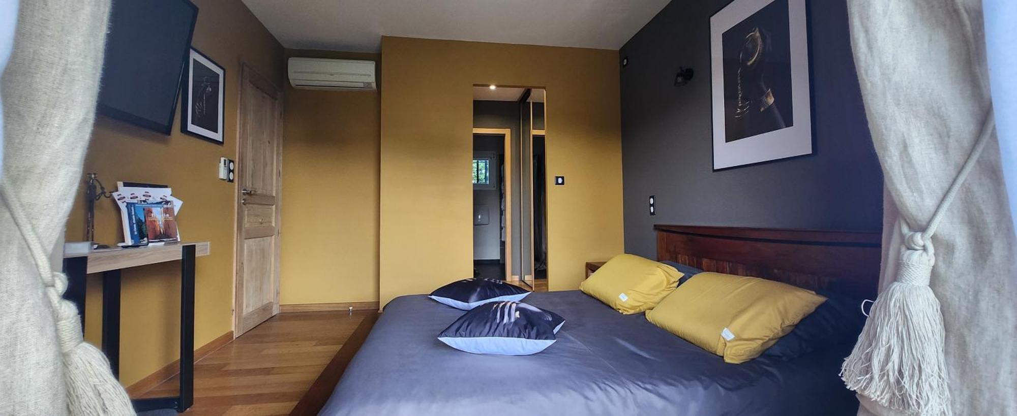 Chambre D'Hotes Casa Lucia Furiani Bagian luar foto